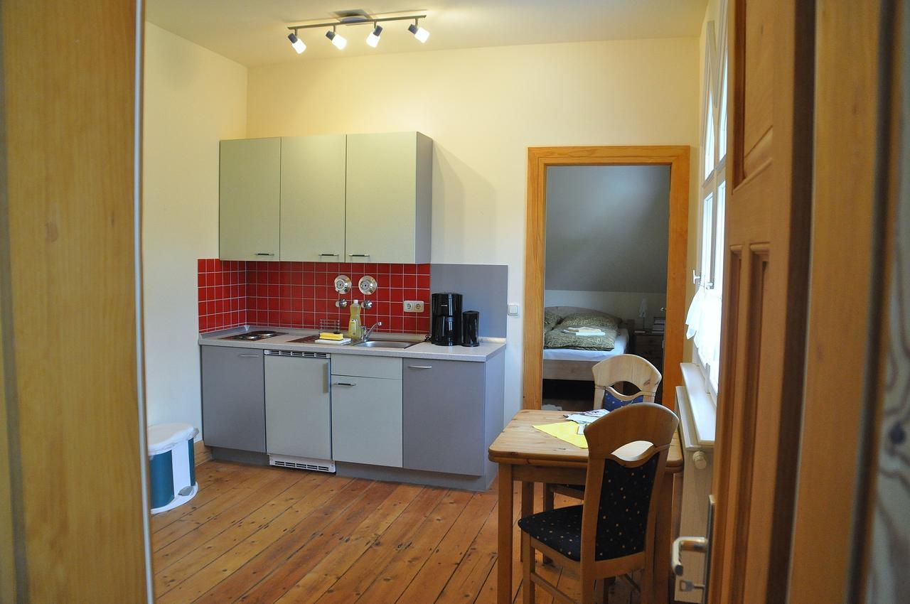 Landgasthof Alter Bahnhof Heyerode Room photo